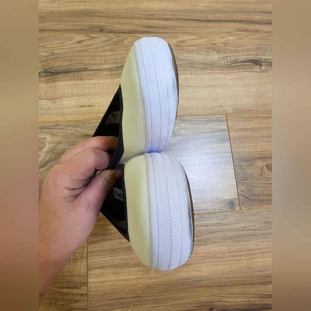 Keds flats, white/navy, size US 8 - Picture 7 of 13
